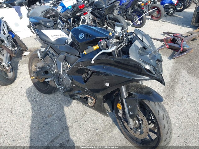 2022 YAMAHA YZFR7 JYARM38Y9NA000325