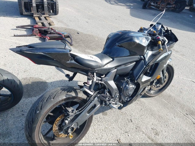 2022 YAMAHA YZFR7 JYARM38Y9NA000325 Photo 3