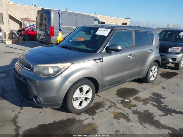 KNDJN2A27F7218230 KIA Soul