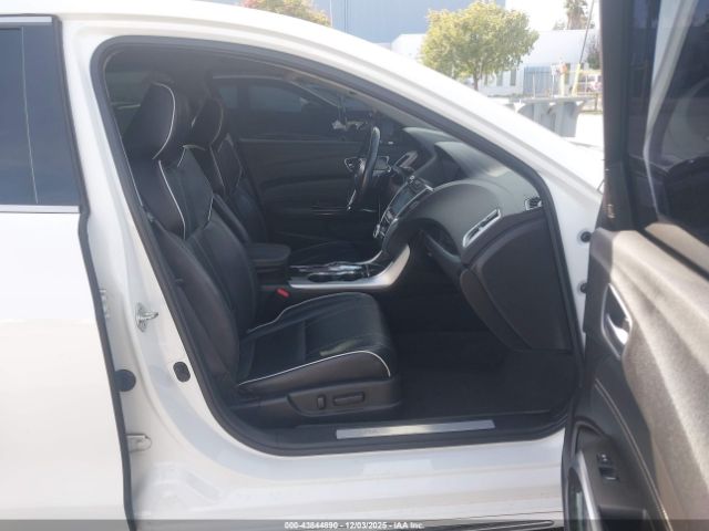 2018 ACURA TLX 19UUB3F58JA003080 Photo 4