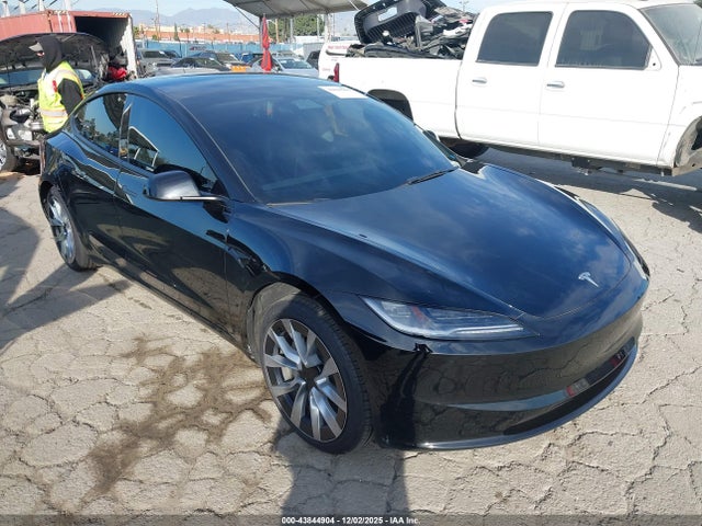 2025 TESLA MODEL 3 5YJ3E1EA1SF910539 Photo 0