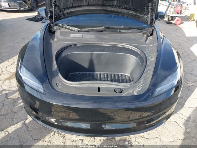 2025 TESLA MODEL 3 5YJ3E1EA1SF910539 Photo 9