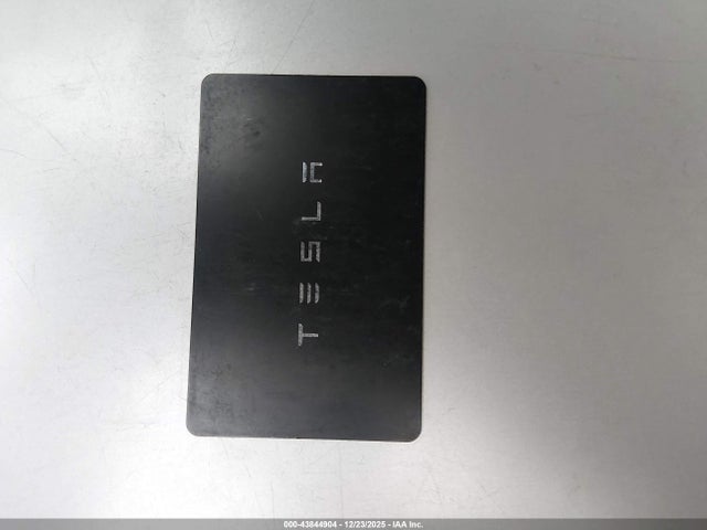 2025 TESLA MODEL 3 5YJ3E1EA1SF910539 Photo 10