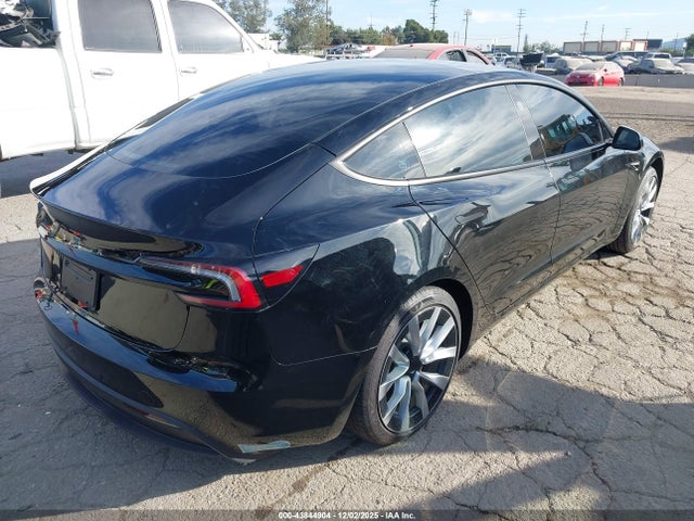 2025 TESLA MODEL 3 5YJ3E1EA1SF910539 Photo 3