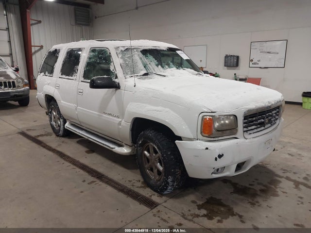 1999 CADILLAC ESCALADE 1GYEK13RXXR415861