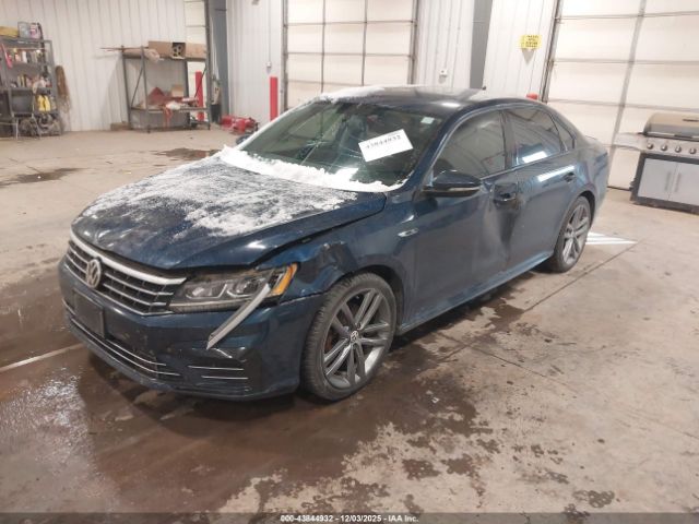 2018 VOLKSWAGEN PASSAT 1VWAA7A32JC011789 Photo 1