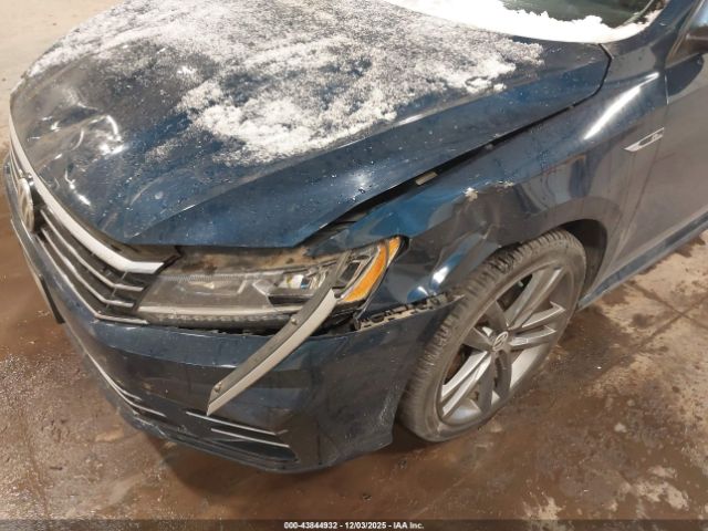 2018 VOLKSWAGEN PASSAT 1VWAA7A32JC011789 Photo 5