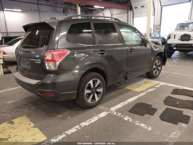 JF2SJAJC7HH565946 Subaru Forester 2.5i Limited