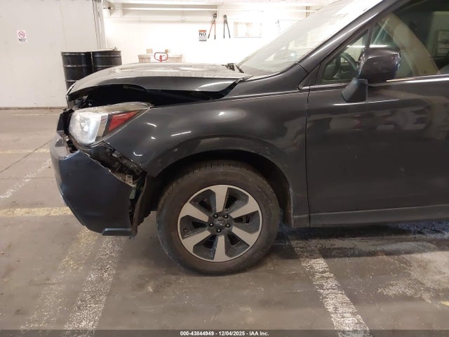 JF2SJAJC7HH565946 Subaru Forester 2.5i Limited