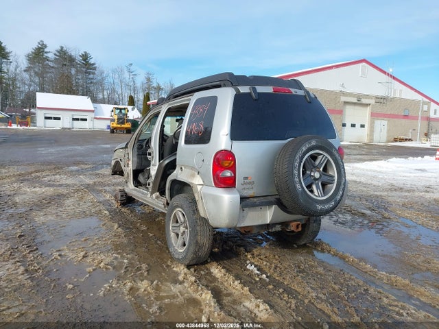 2004 JEEP LIBERTY 1J4GL38K24W141758 Photo 2