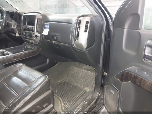 Продаж на аукціоні авто 2015 Gmc Sierra 2500hd Denali, vin: 1GT120E84FF618215, номер лоту: 43844972