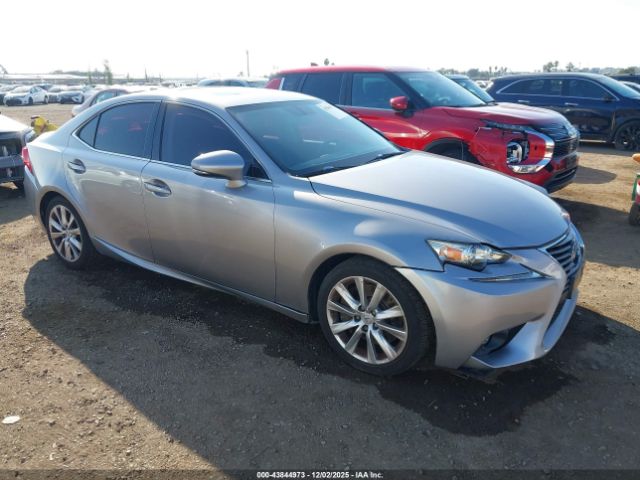 2016 LEXUS IS 200T JTHBA1D24G5026054