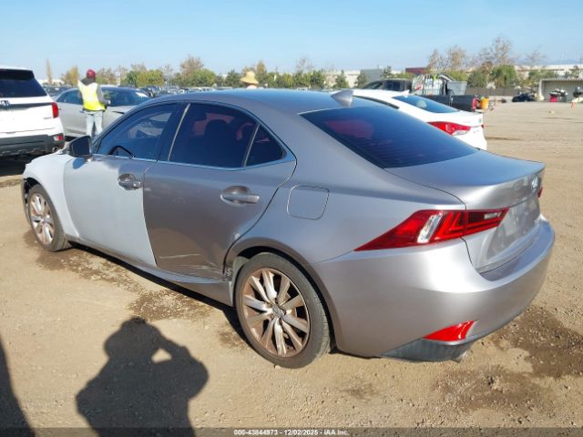 2016 LEXUS IS 200T JTHBA1D24G5026054 Photo 2
