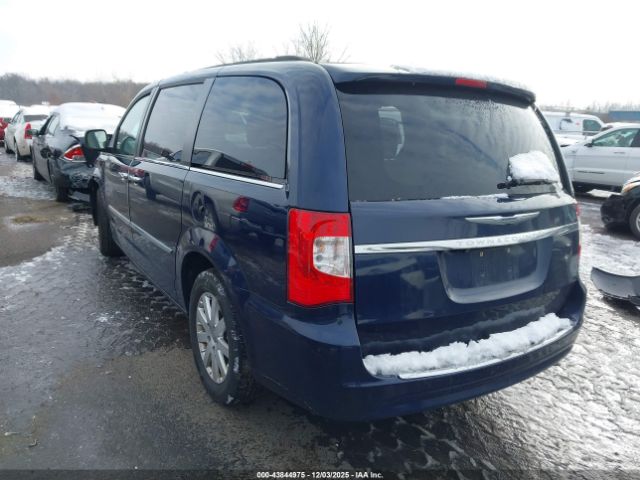 2015 CHRYSLER TOWN & COUNTRY 2C4RC1BG0FR665266 Photo 2