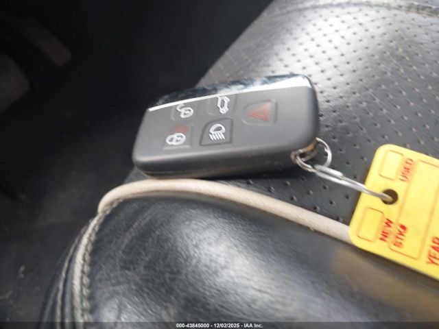 2011 JAGUAR XJ SAJWA2GB2BLV15224 Photo 10