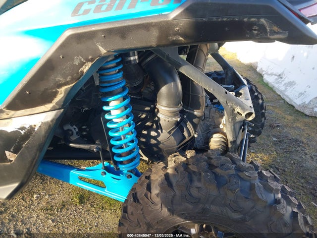 2022 CAN-AM MAVERICK X3 MAX 3JBVMAY27NE000214 Photo 8