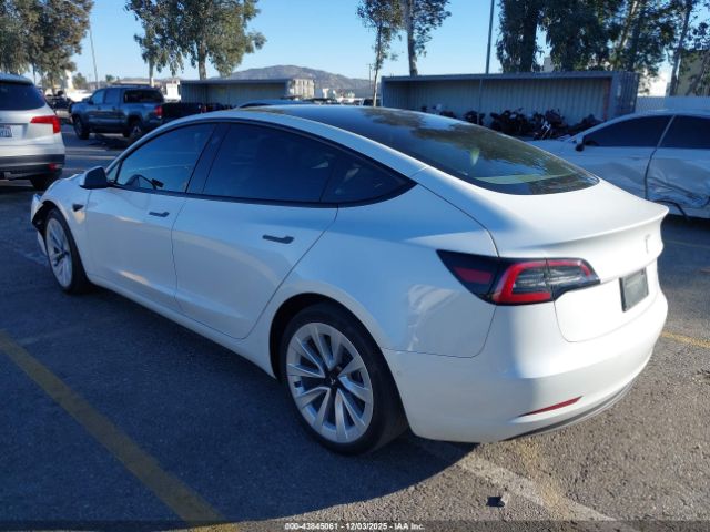 2022 TESLA MODEL 3 5YJ3E1EB6NF321855 Photo 2