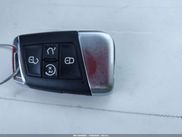 2023 VOLKSWAGEN ATLAS CROSS SPORT 1V2SE2CA8PC215028 Photo 10