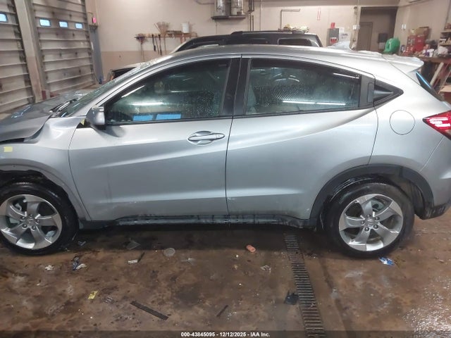 Honda HR-V LX 2019 3CZRU6H3XKG702526 Image 14