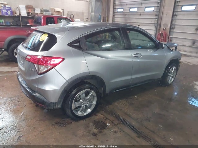 Honda HR-V LX 2019 3CZRU6H3XKG702526 Image 4