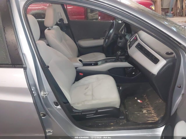 Honda HR-V LX 2019 3CZRU6H3XKG702526 Image 5