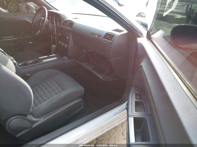 2013 DODGE CHALLENGER 2C3CDYAG9DH704666 Photo 4