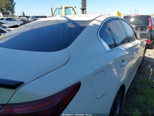 Продажа на аукционе авто 2020 Infiniti Q50 Luxe, vin: JN1EV7APXLM204221, номер лота: 43845121