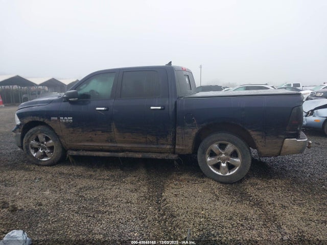 43845168 :رقم المزاد ، 1C6RR7LG8HS870455 vin ، 2017 Ram 1500 مزاد بيع
