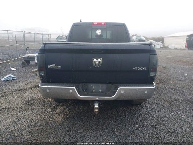 43845168 :رقم المزاد ، 1C6RR7LG8HS870455 vin ، 2017 Ram 1500 مزاد بيع