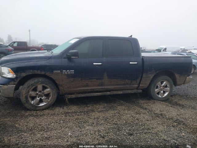 43845168 :رقم المزاد ، 1C6RR7LG8HS870455 vin ، 2017 Ram 1500 مزاد بيع