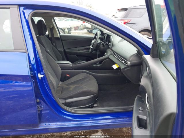 2021 HYUNDAI ELANTRA KMHLM4AG1MU130156 Photo 4