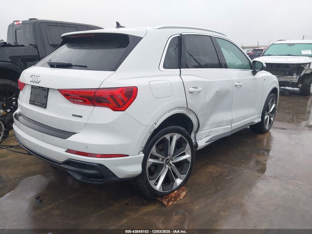 2020 AUDI Q3 WA1EECF31L1006862 Photo 3