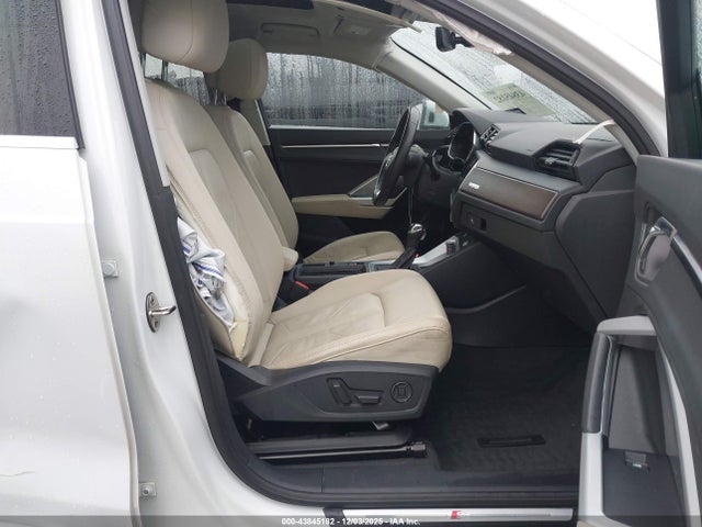 2020 AUDI Q3 WA1EECF31L1006862 Photo 4