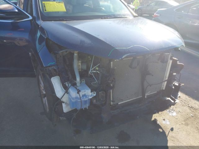 2016 TOYOTA HIGHLANDER 5TDBKRFH6GS338918 Photo 5