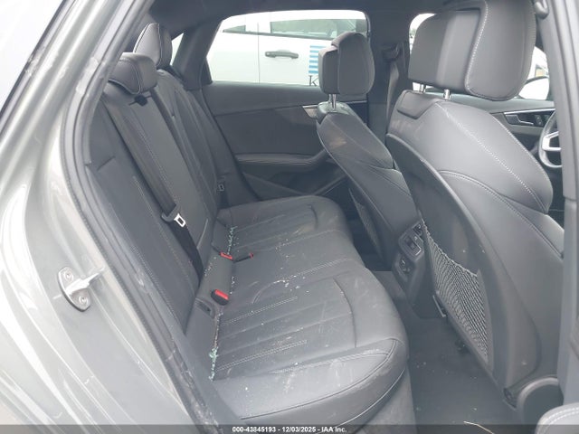 2023 AUDI A4 WAUEAAF41PN014843 Photo 7