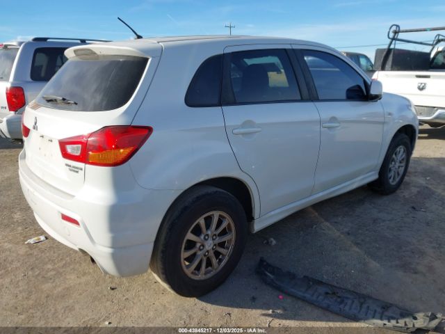 2011 MITSUBISHI OUTLANDER SPORT JA4AP3AU3BZ010582 Photo 3
