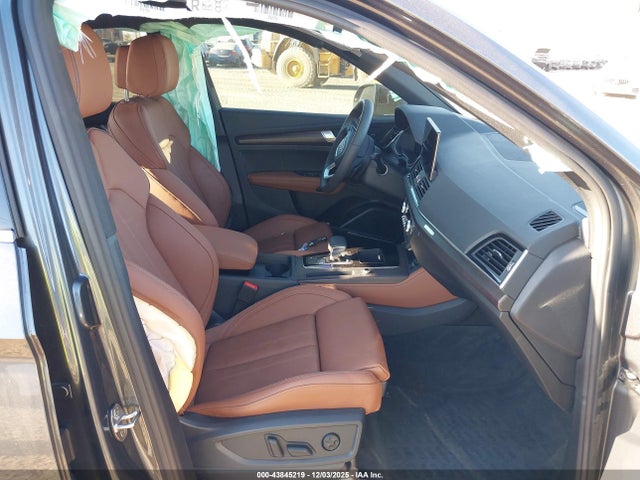 2025 AUDI Q5 WA1EAAFY8S2052306 Photo 4