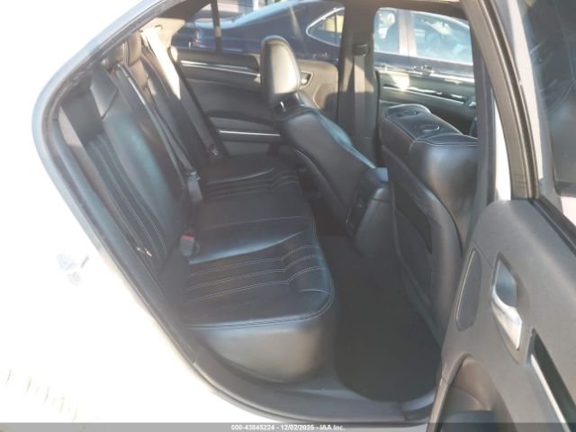 2022 CHRYSLER 300 2C3CCABTXNH120901 Photo 7