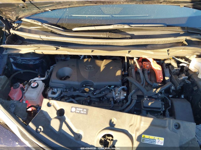 5TDZSKFC7PS103549 Toyota Sienna Limited