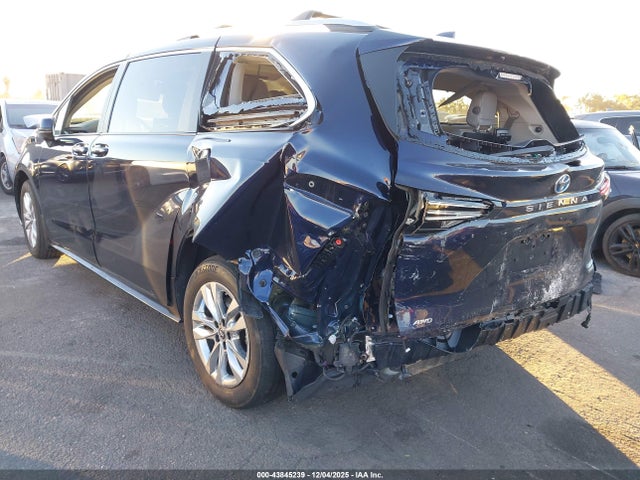 5TDZSKFC7PS103549 Toyota Sienna Limited
