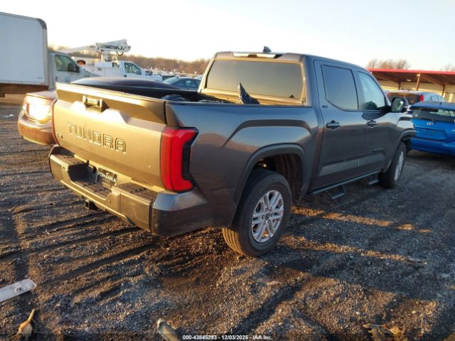 2024 TOYOTA TUNDRA 5TFLA5DB3RX175902 Photo 3