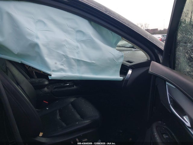 2017 CADILLAC XT5 1GYKNDRS3HZ268967 Photo 4