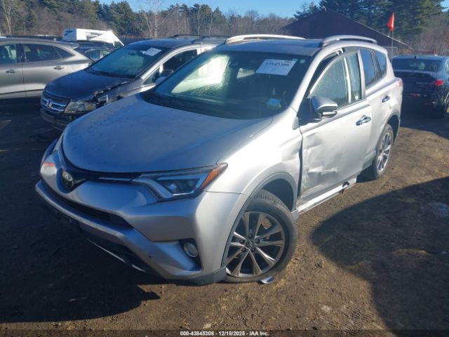 2018 TOYOTA RAV4 JTMDFREV6JD235912 Photo 1