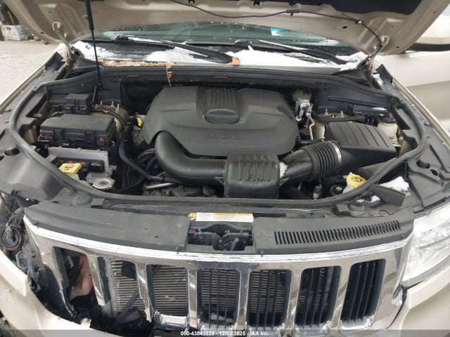 2011 Jeep Grand Cherokee Laredo მანქანა იყიდება აუქციონზე, vin: 1J4RR4GGXBC737368, აუქციონის ნომერი: 43845335