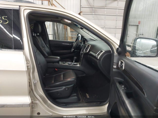 2011 Jeep Grand Cherokee Laredo მანქანა იყიდება აუქციონზე, vin: 1J4RR4GGXBC737368, აუქციონის ნომერი: 43845335