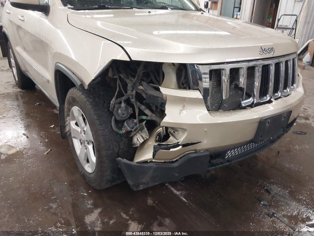 2011 Jeep Grand Cherokee Laredo მანქანა იყიდება აუქციონზე, vin: 1J4RR4GGXBC737368, აუქციონის ნომერი: 43845335