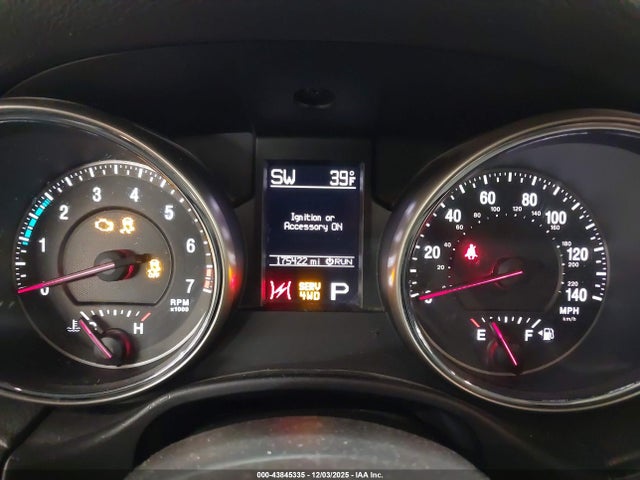 2011 Jeep Grand Cherokee Laredo მანქანა იყიდება აუქციონზე, vin: 1J4RR4GGXBC737368, აუქციონის ნომერი: 43845335