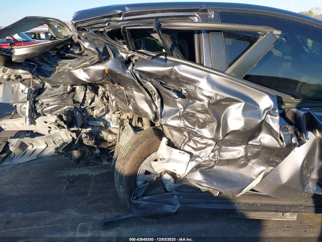 2022 TOYOTA PRIUS JTDKAMFU9N3168474 Photo 5