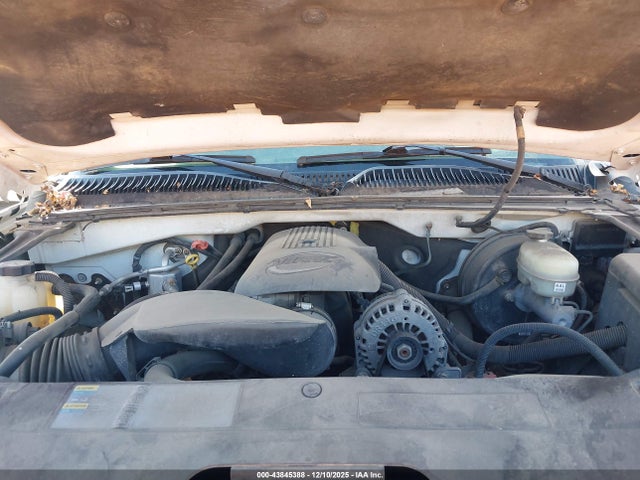 43845388 :رقم المزاد ، 1GCEK19B65E121703 vin ، 2005 Chevrolet Silverado 1500 Z71 مزاد بيع