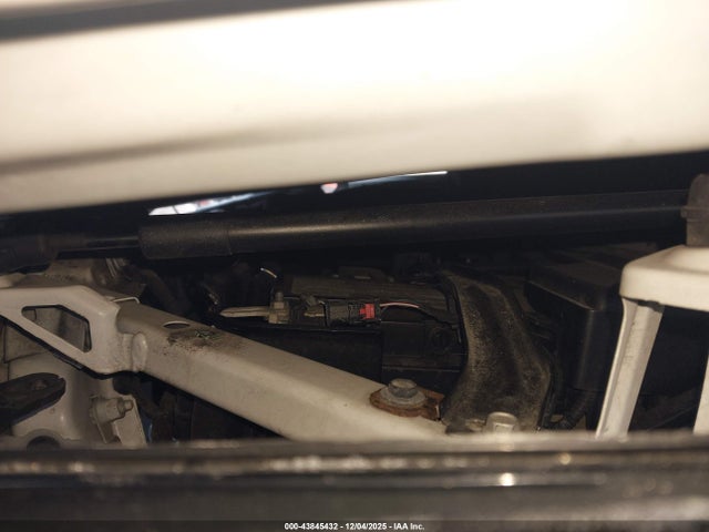 2018 CADILLAC XT5 1GYKNDRS3JZ232153 Photo 9